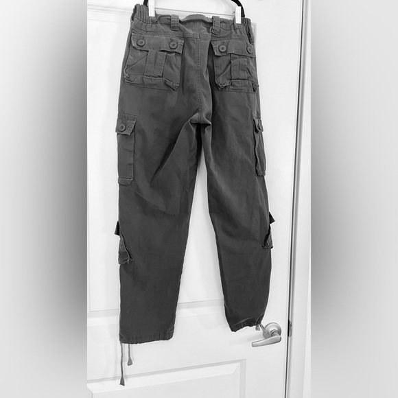 Gray Cargo Pants - Picture 6 of 7